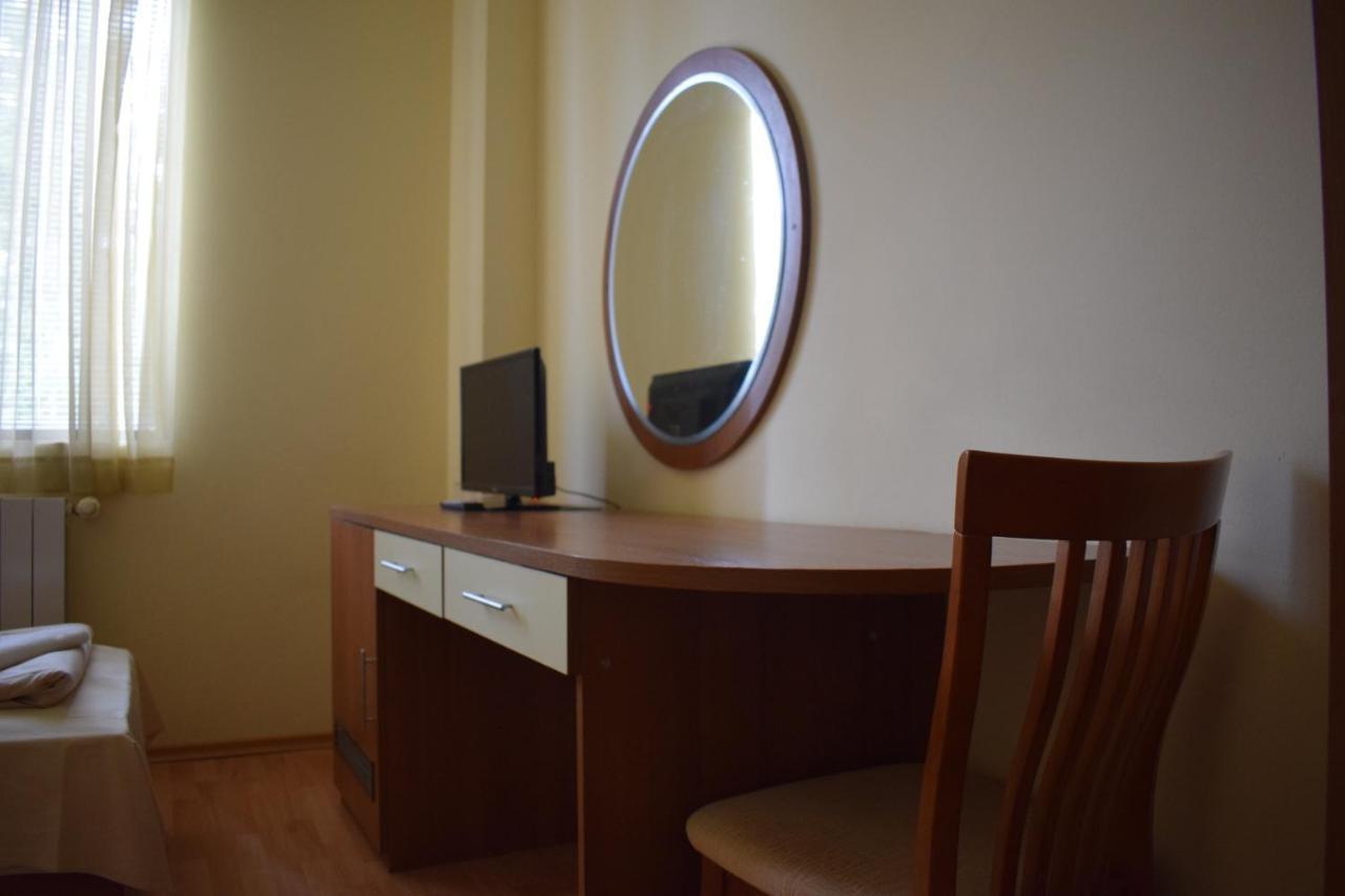 Hotel Jeravna Bankja Zewnętrze zdjęcie