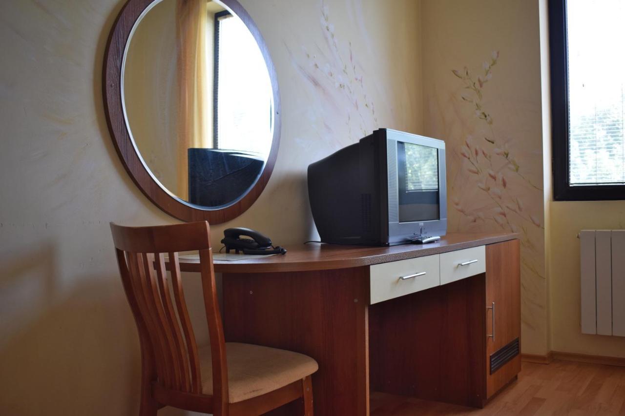Hotel Jeravna Bankja Zewnętrze zdjęcie