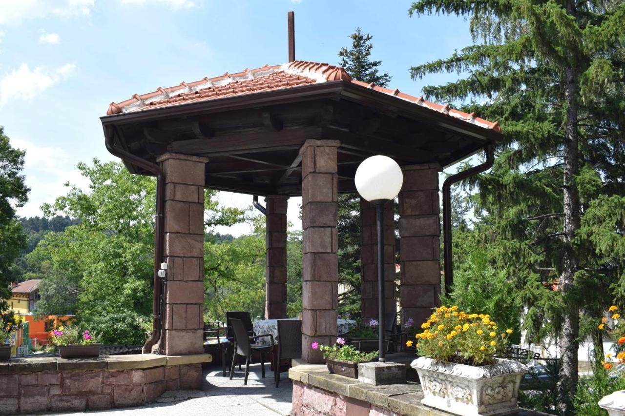 Hotel Jeravna Bankja Zewnętrze zdjęcie