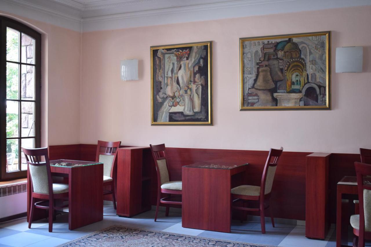 Hotel Jeravna Bankja Zewnętrze zdjęcie