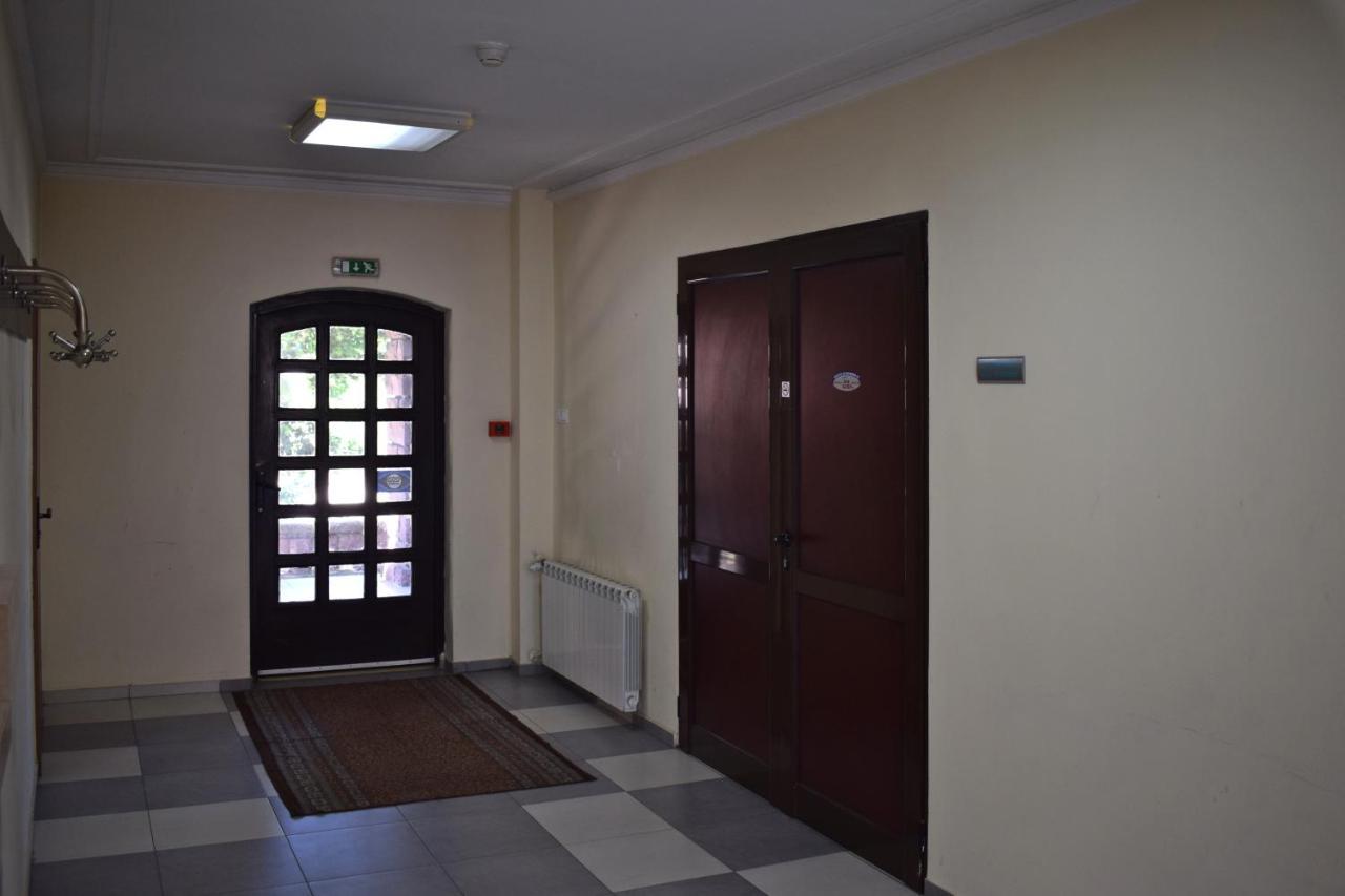 Hotel Jeravna Bankja Zewnętrze zdjęcie